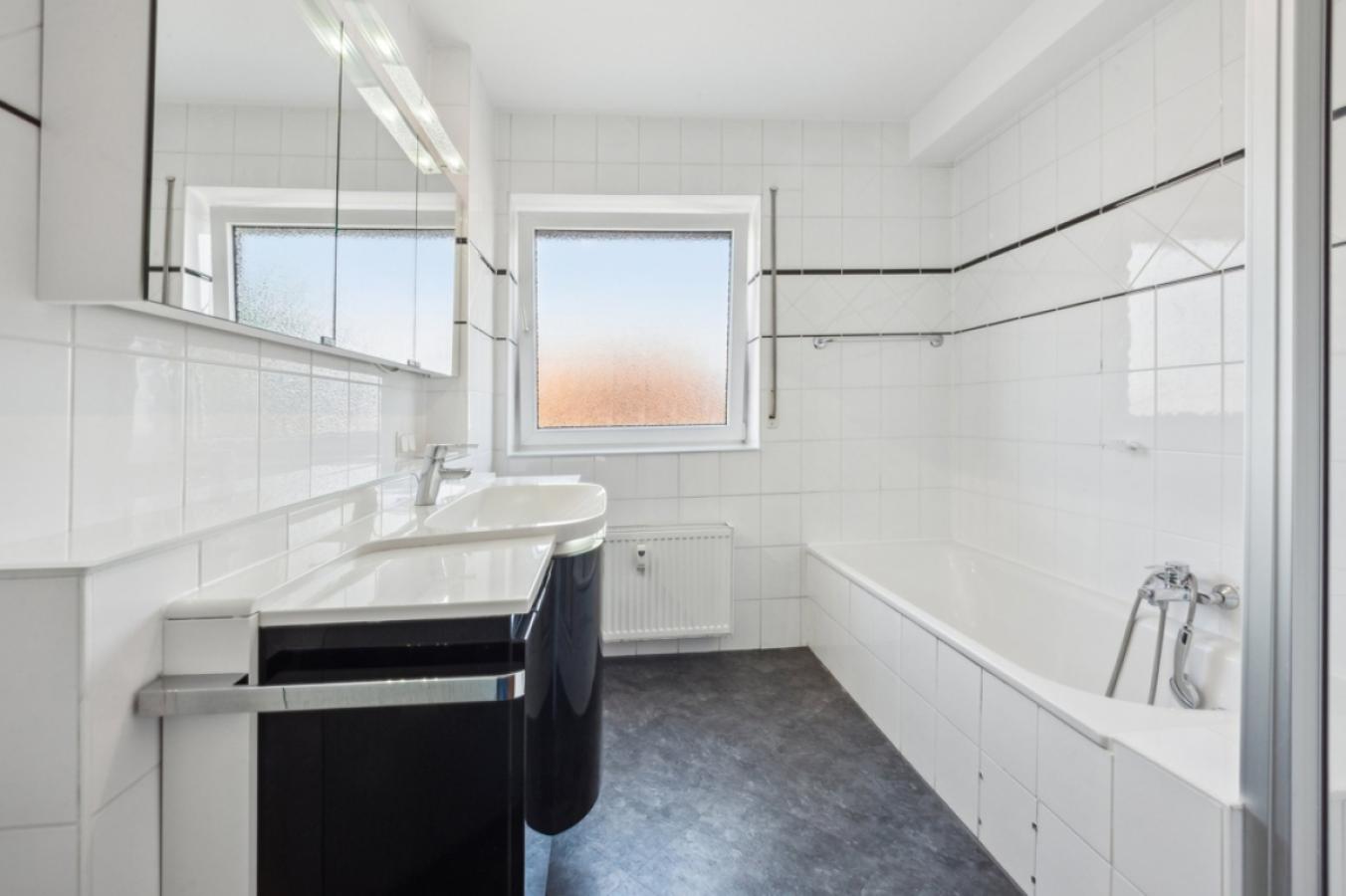 Badezimmer - Ansicht 1