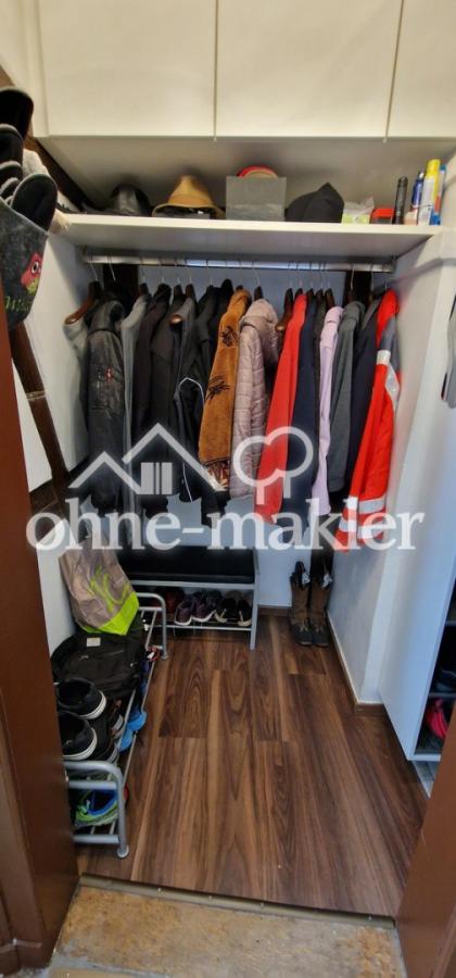 Garderobe mit Einbauschränken