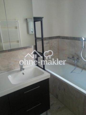 Badezimmer mit Badewanne