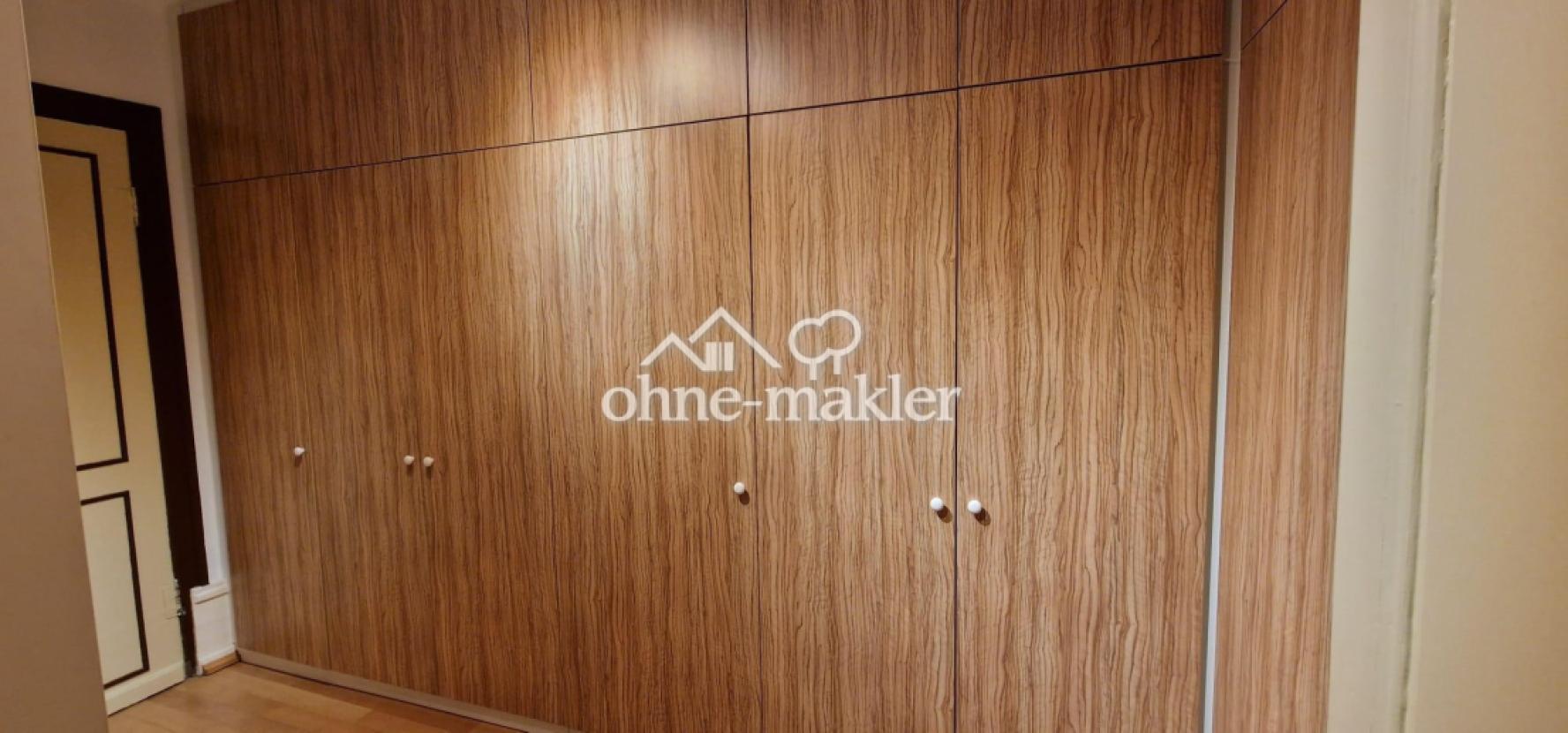 Schranksystem mit Zimmertür