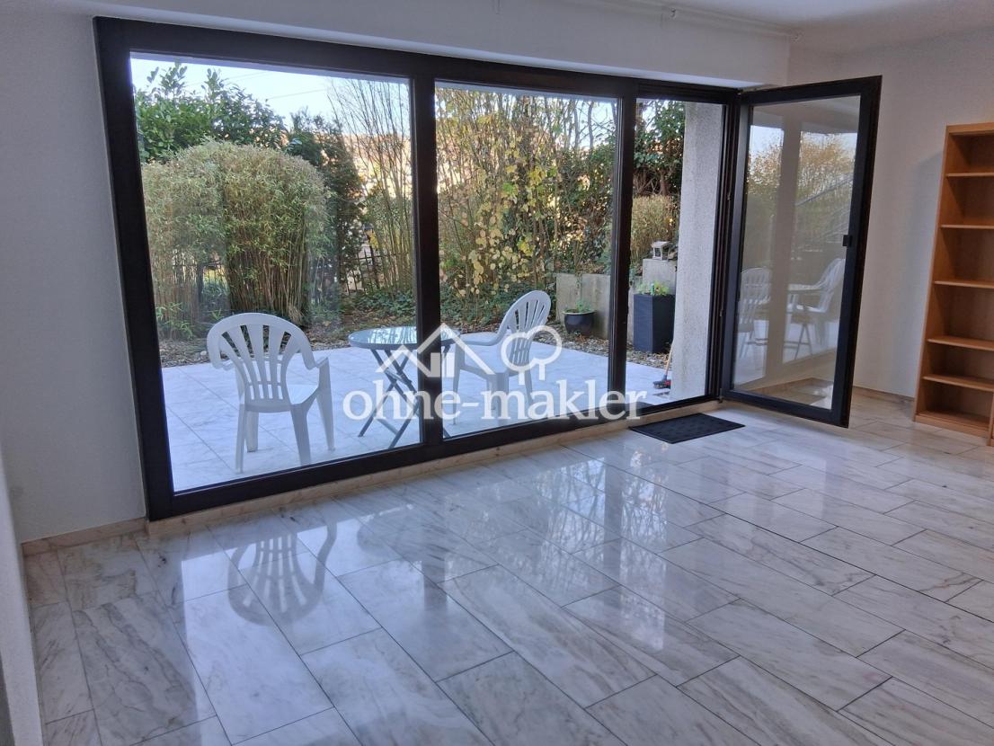 Wohnzimmer Ausblick Terrasse