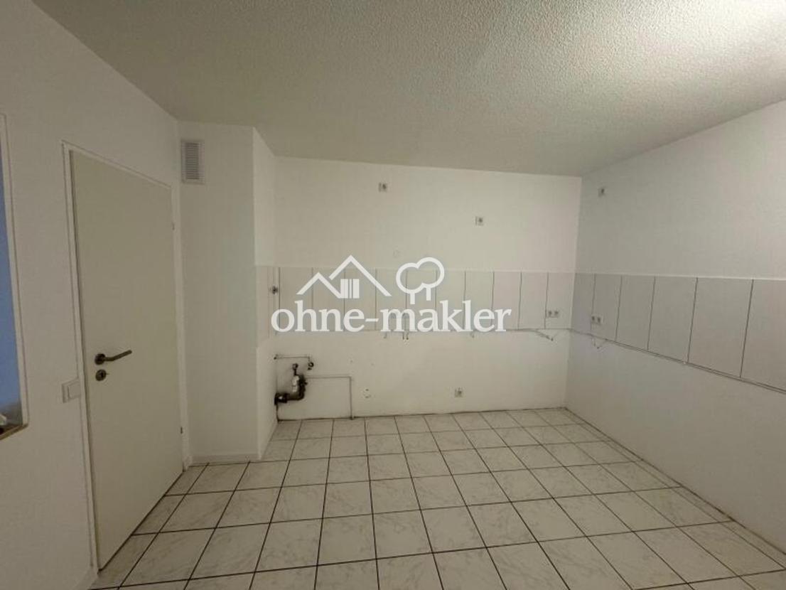 Küche mit Anschlüssen