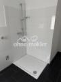 Dusche im Bad
