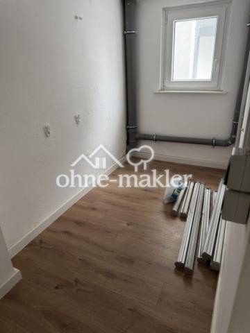 Abstell / Keller auf Halbetage