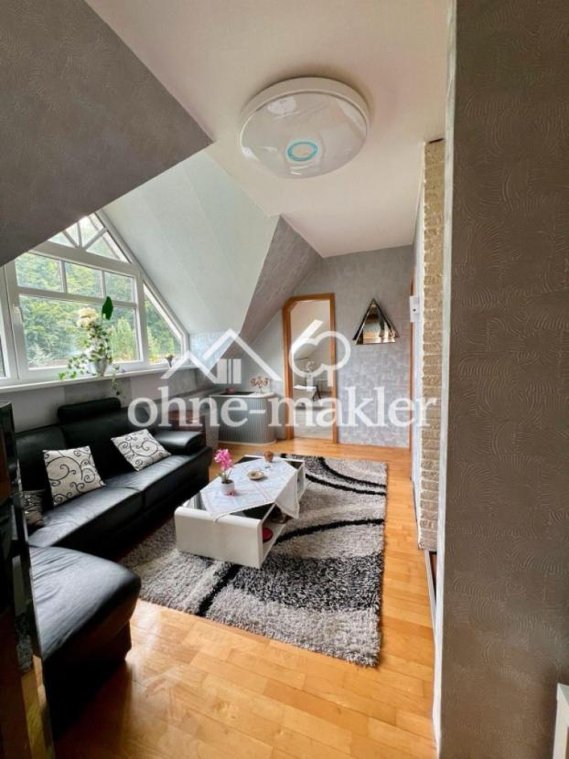 oberer Flur mit Erkerfenster