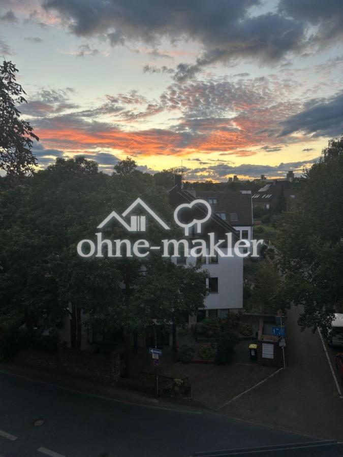 Sonnenuntergang Giebelfenster