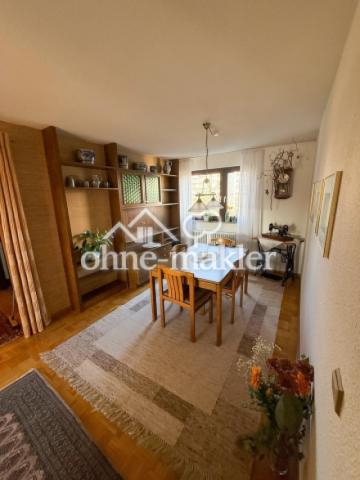 Esszimmer mit Durchreiche