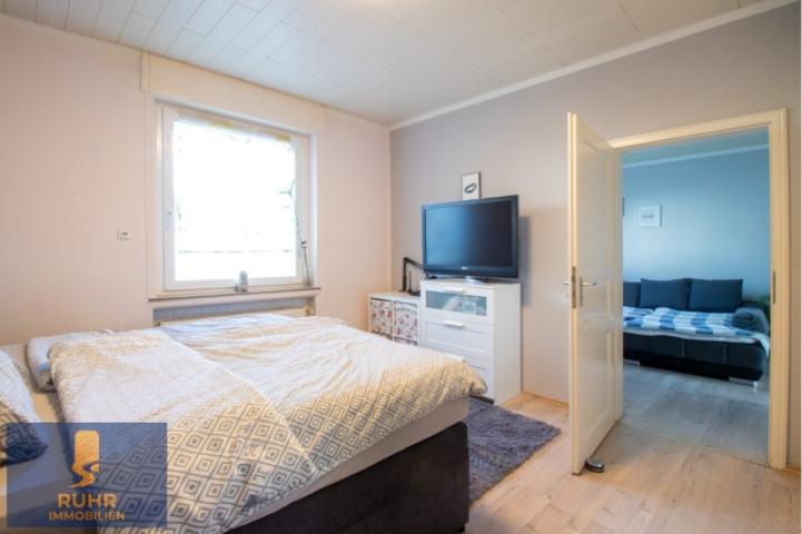 Schlafzimmer Untergeschoss