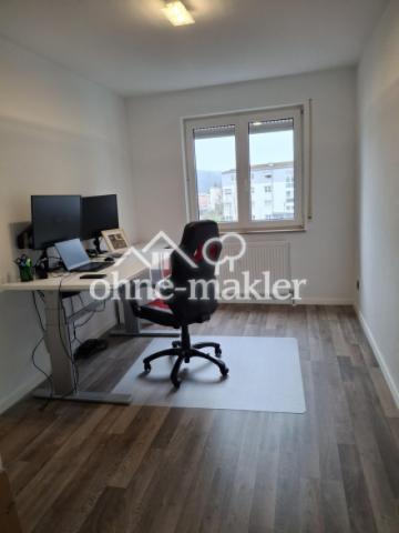 Arbeits- / Kinderzimmer