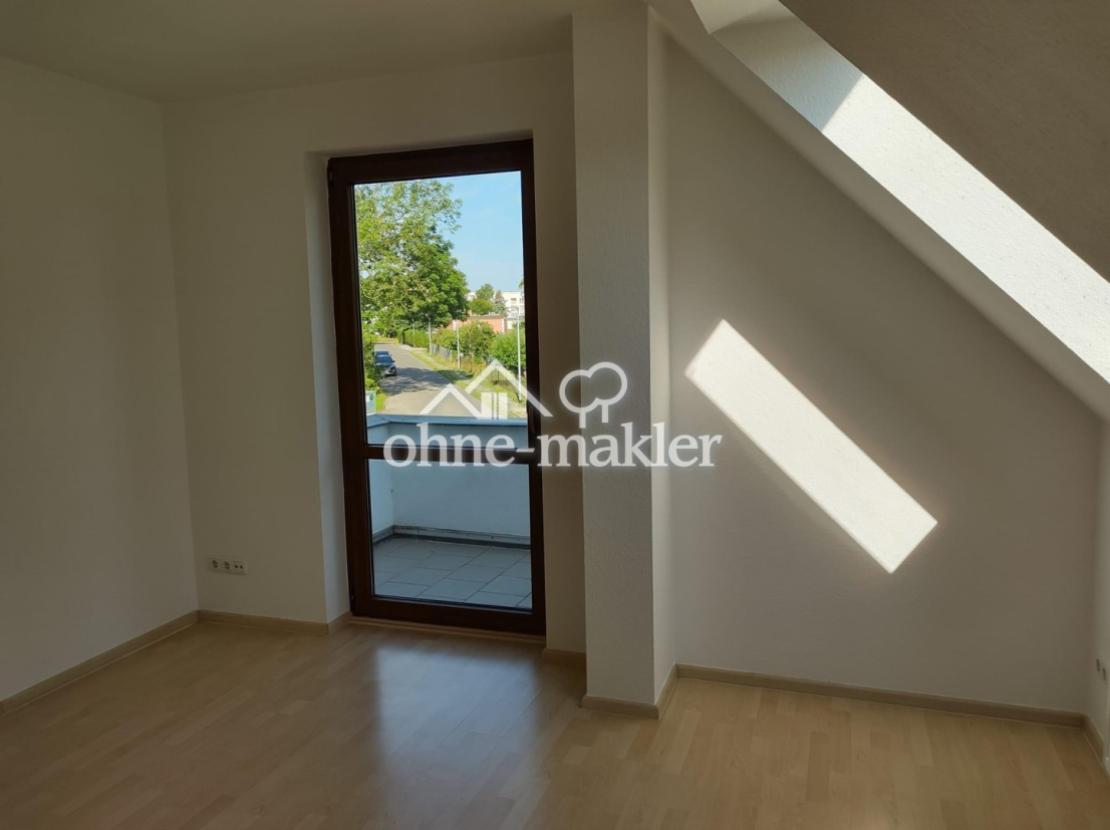 SZ 1 mit Balkon noch vorn