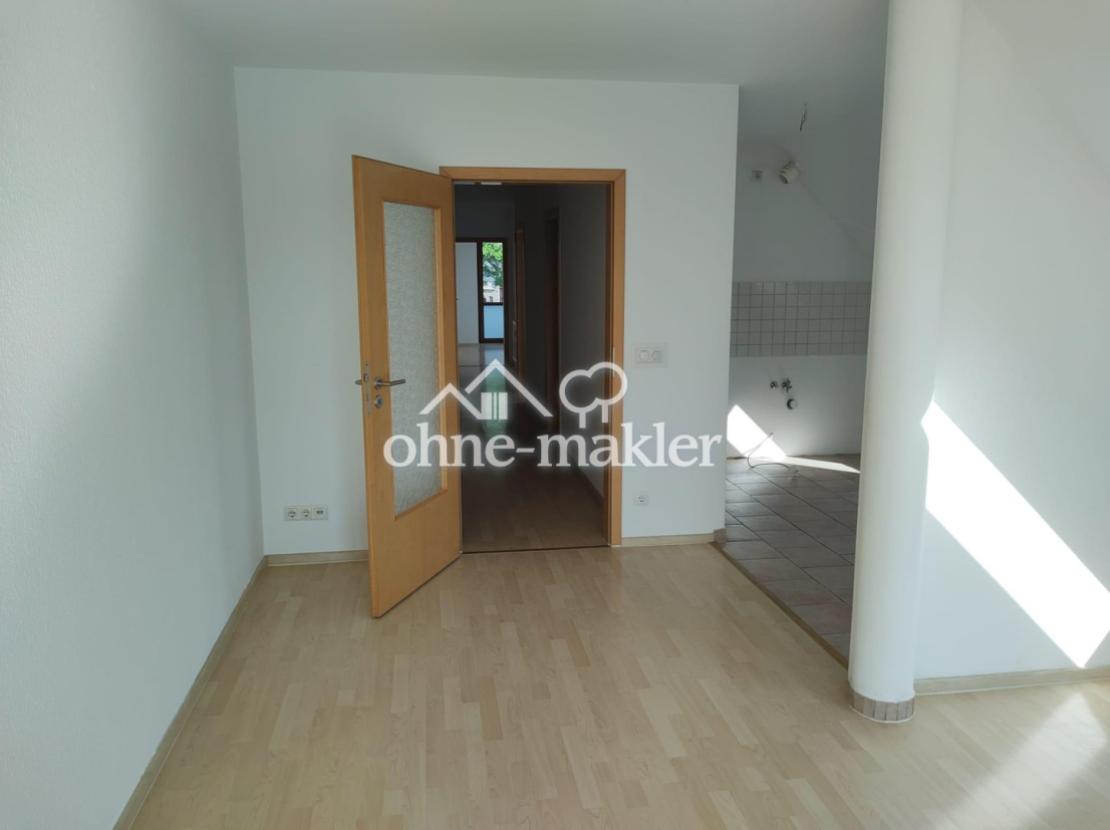 WZ 4 Richtung Kü+Flur