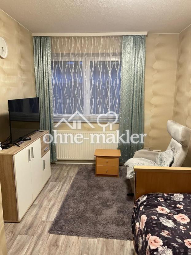 Einliegerwohnung - Schlafzim.