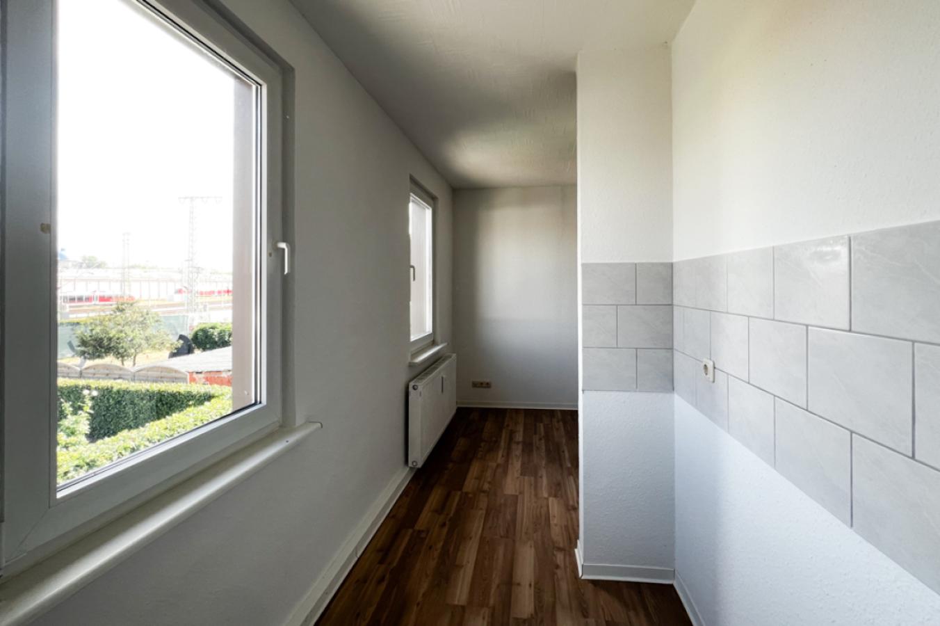 Blick von Küche ins Zimmer im 1.OG