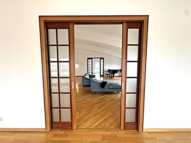 Blick ins Wohnzimmer