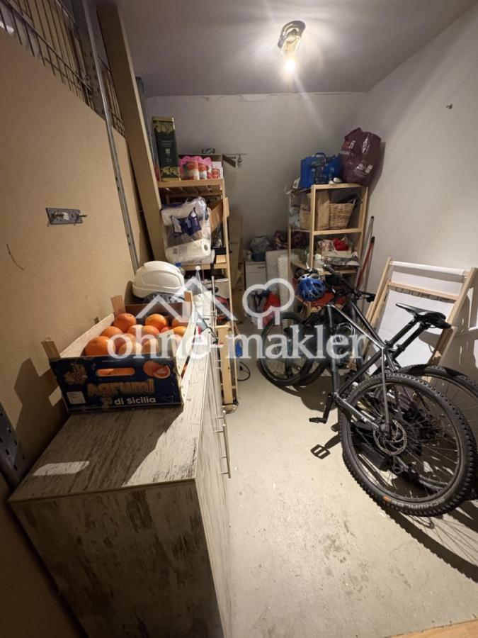 Kellerraum auf gleicher Etage