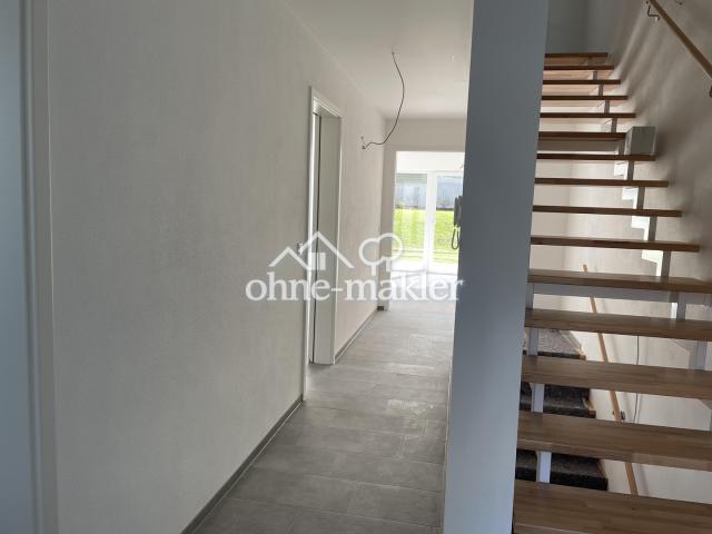 1 OG Gang WoZi - Treppe 2.OG