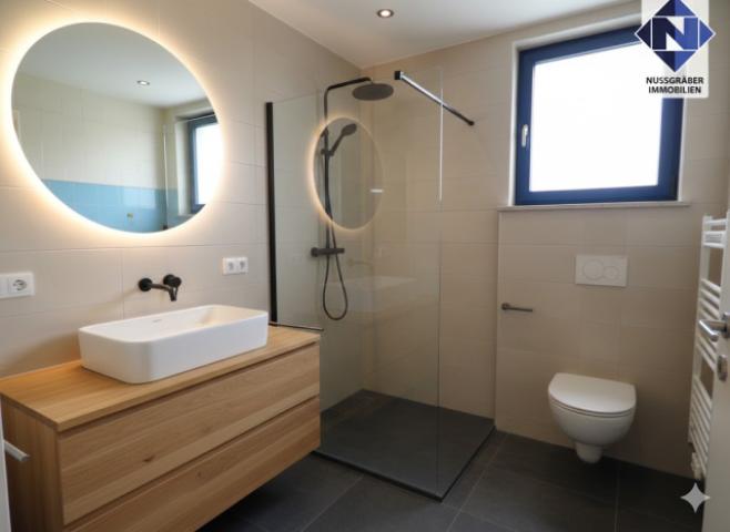 virtuell renoviert (KI-gestützt)