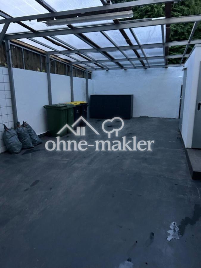 Hof vor Fertigstellung