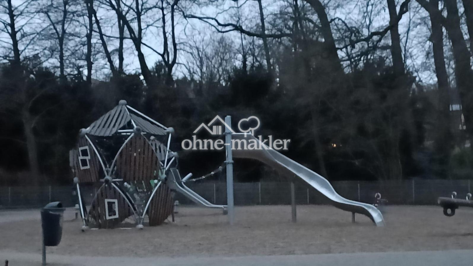Spielplatz bei Burg Wissem