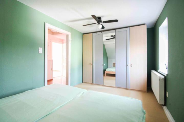 3. Schlafzimmer 02