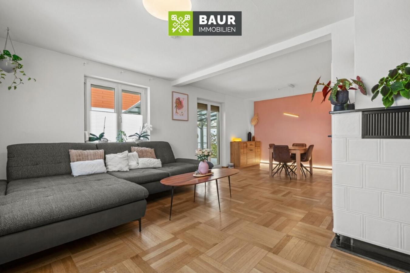 Großzügiger Wohn- und Essbereich