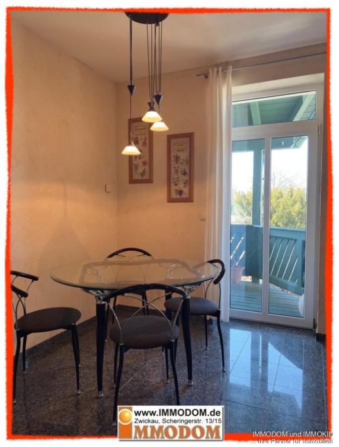 Küche/Zugang auf den Balkon