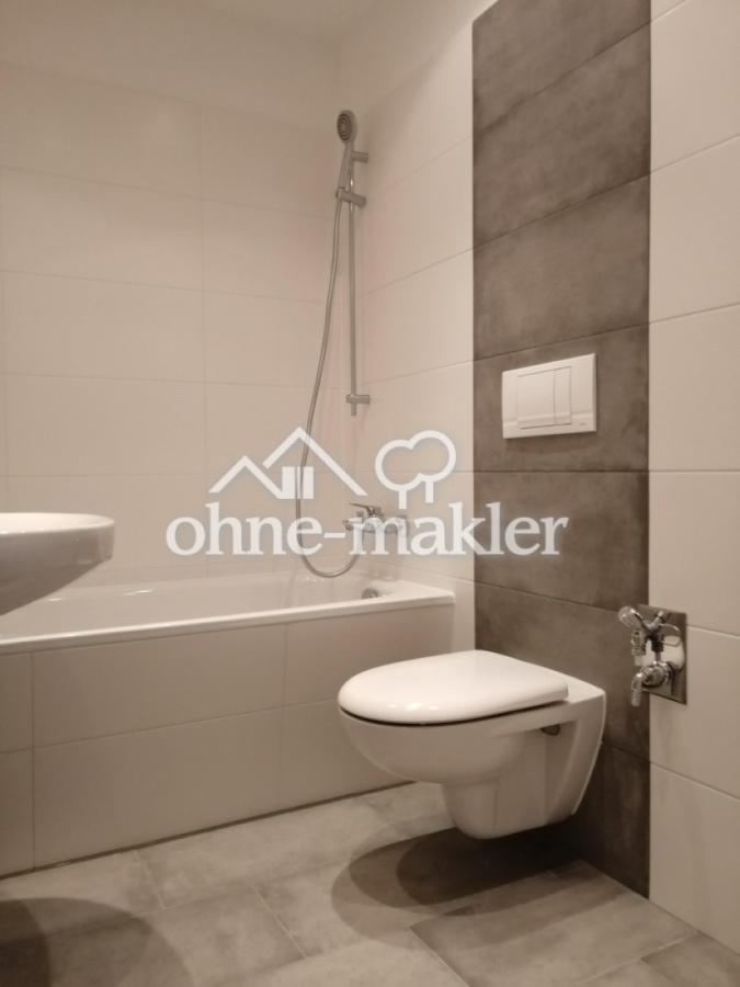 Badezimmer mit Wanne