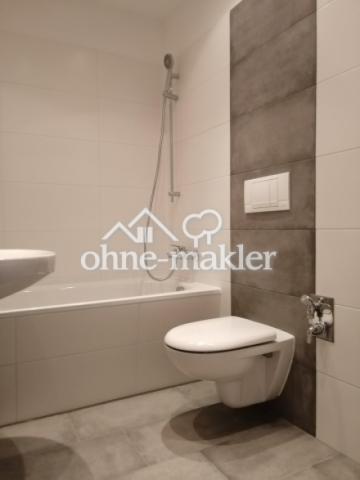 Badezimmer mit Wanne