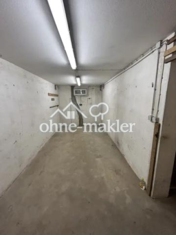 Abschließbarer Kellerraum