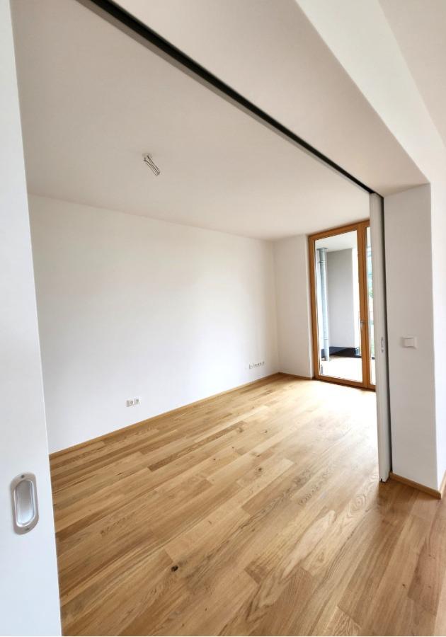 18 Arbeitszimmer Bild 2