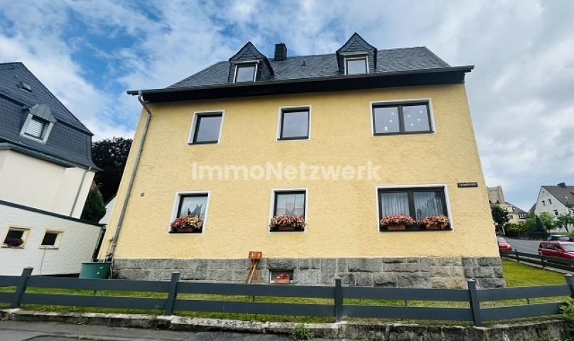 Frontansicht Straße