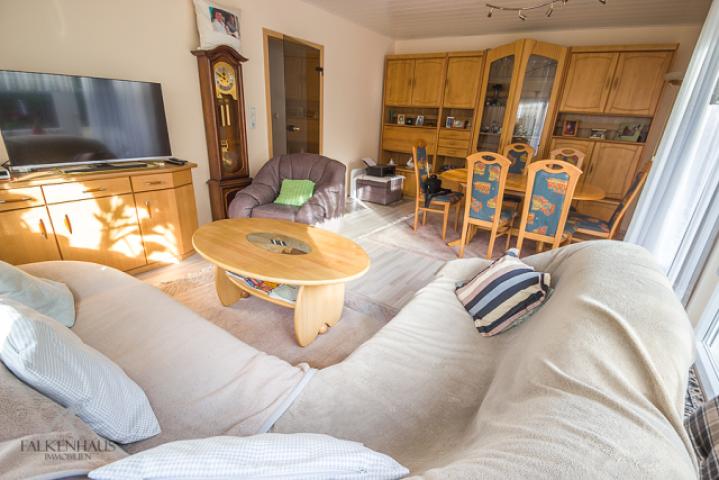 Wohnraum - Blick in den Essraum