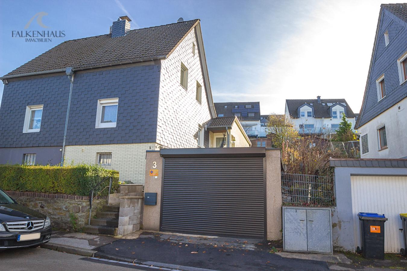 Gebäudevorderansicht