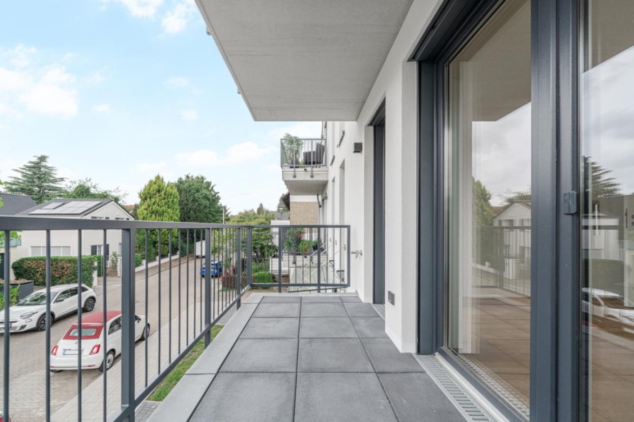 Balkon Frontseite Immobilie