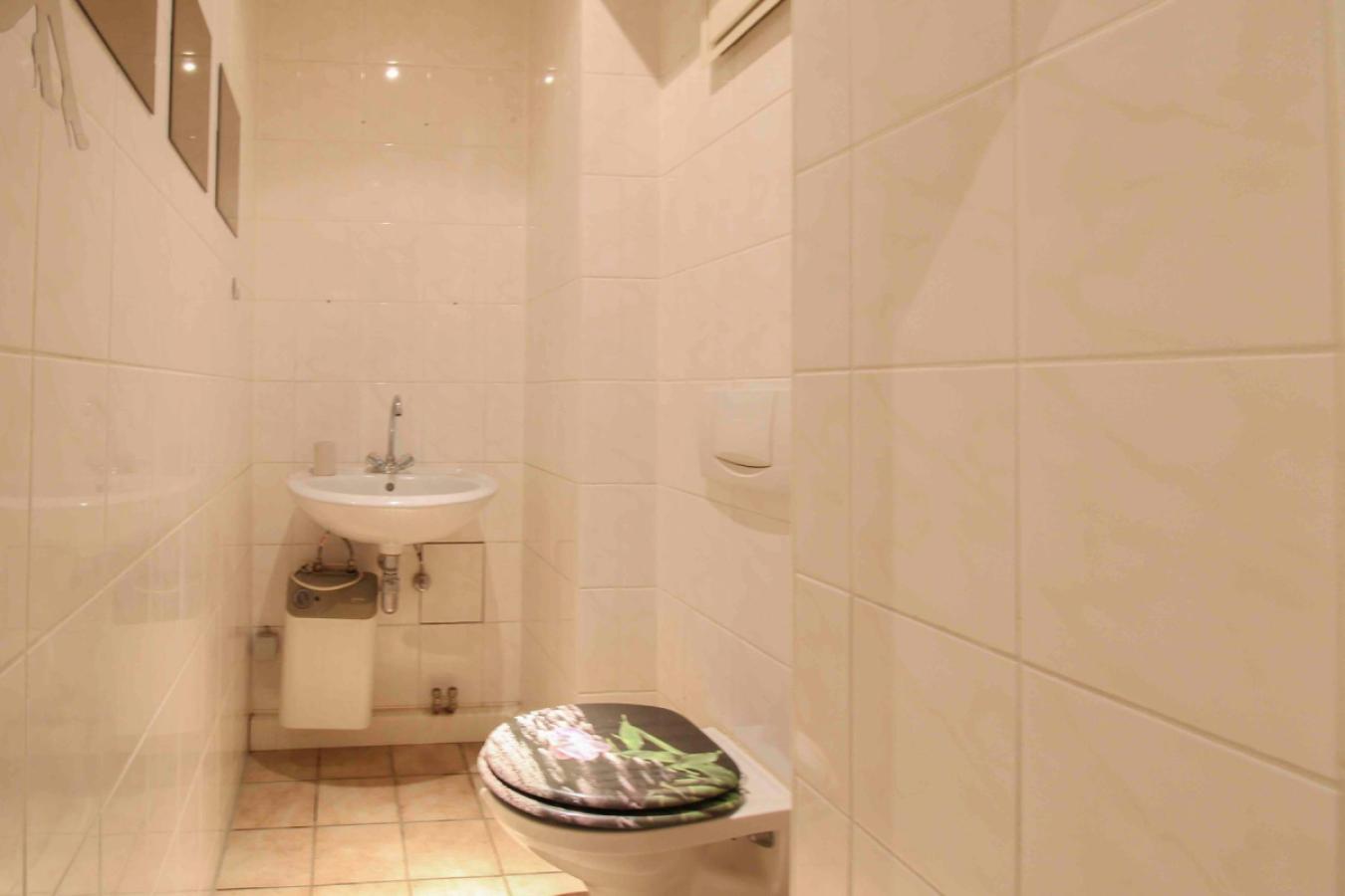 Badezimmer Erdgeschoss