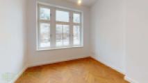 Schlafzimmer oder Büro Erdgeschoss Bild 2