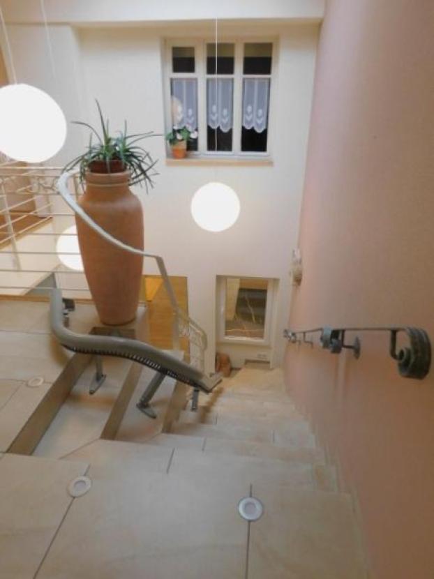 GB15 Treppenaufgang mit Lifta