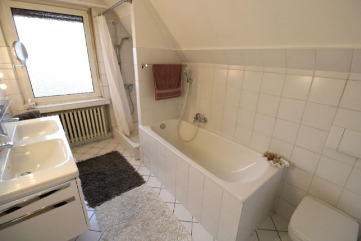 Badezimmer 2