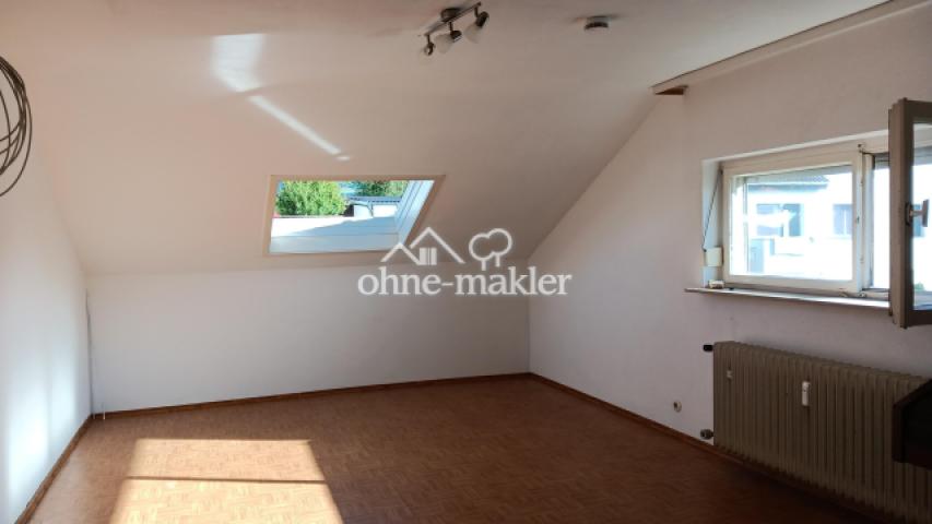 Wohn- und Esszimmer 1 DG