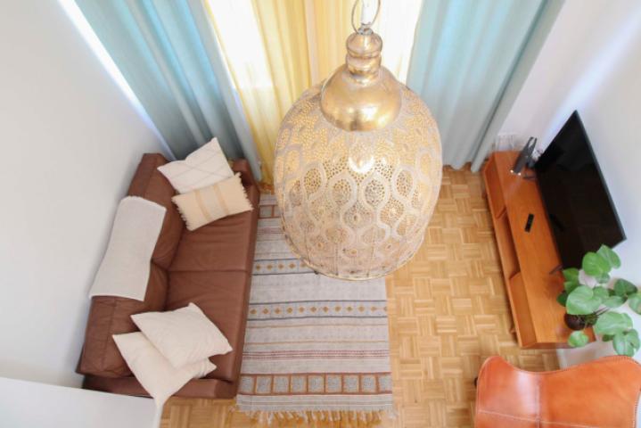 Blick ins Wohnzimmer