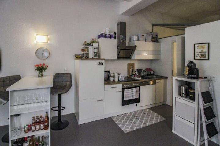 Küche und Essbereich rechte Wohnung