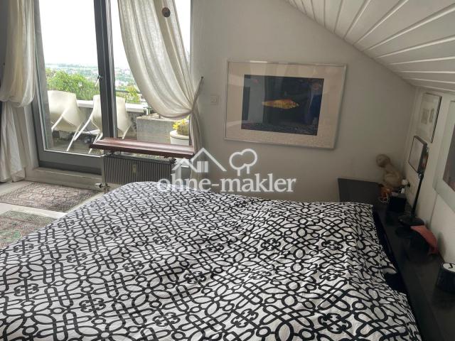 Schlafzimmer direkt zum Balkon