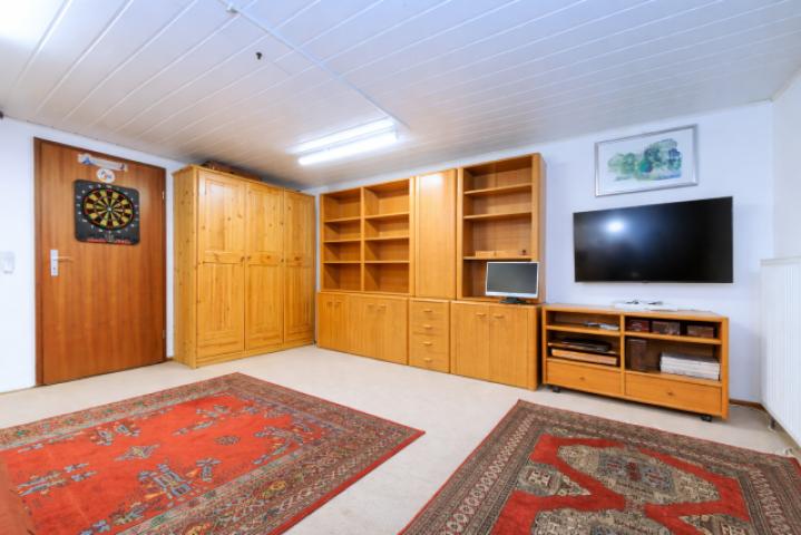 Großer Hobbyraum UG