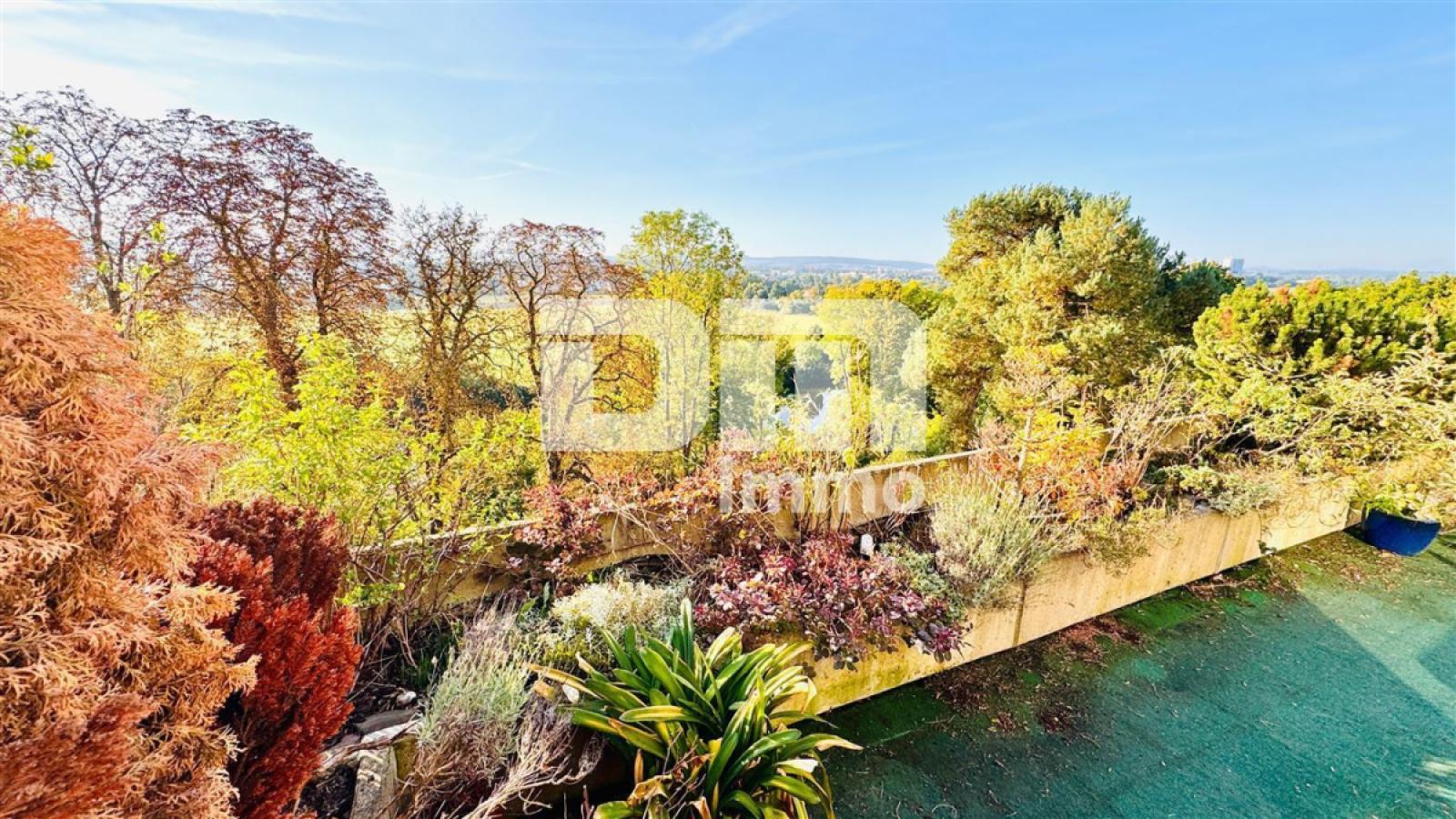 Dachterrasse mit Markise Panorama