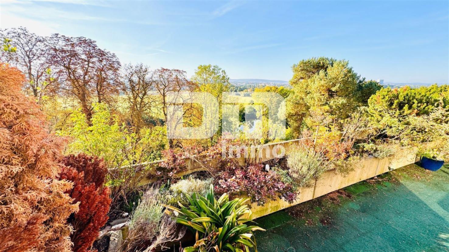 Dachterrasse mit Markise Panorama