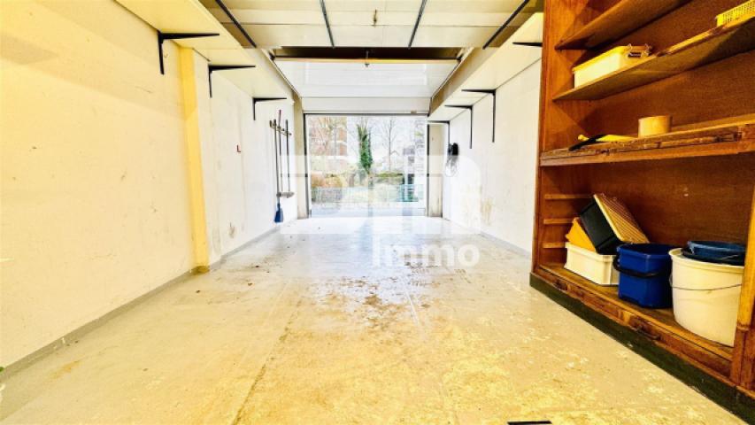 Garage / Ebenerdiger Zugang zum Flur / Diele