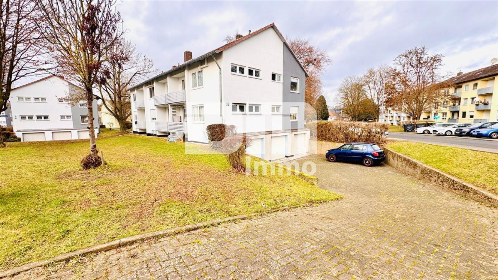 Zufahrt / Grundstück