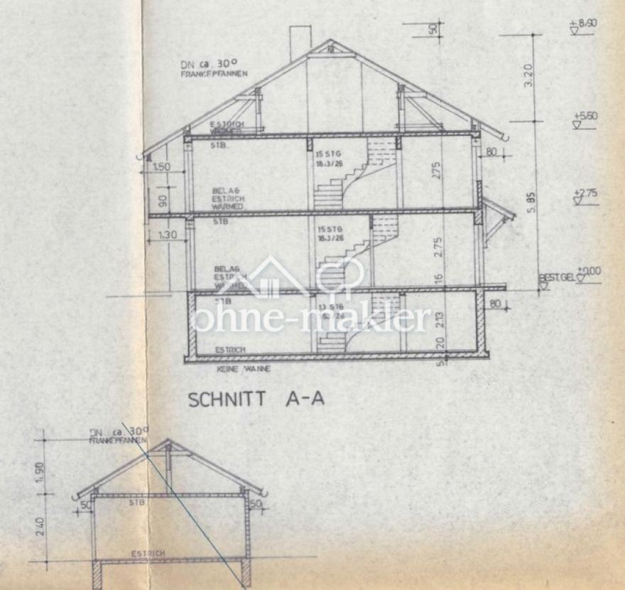Schnitt durch Haus u Garage