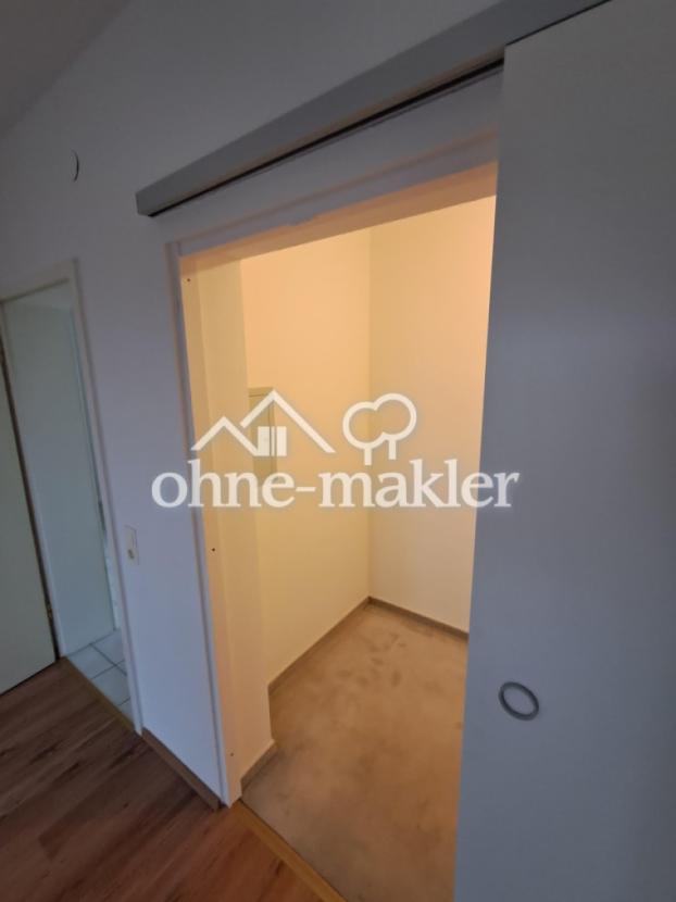 begehbarer Kleiderschrank