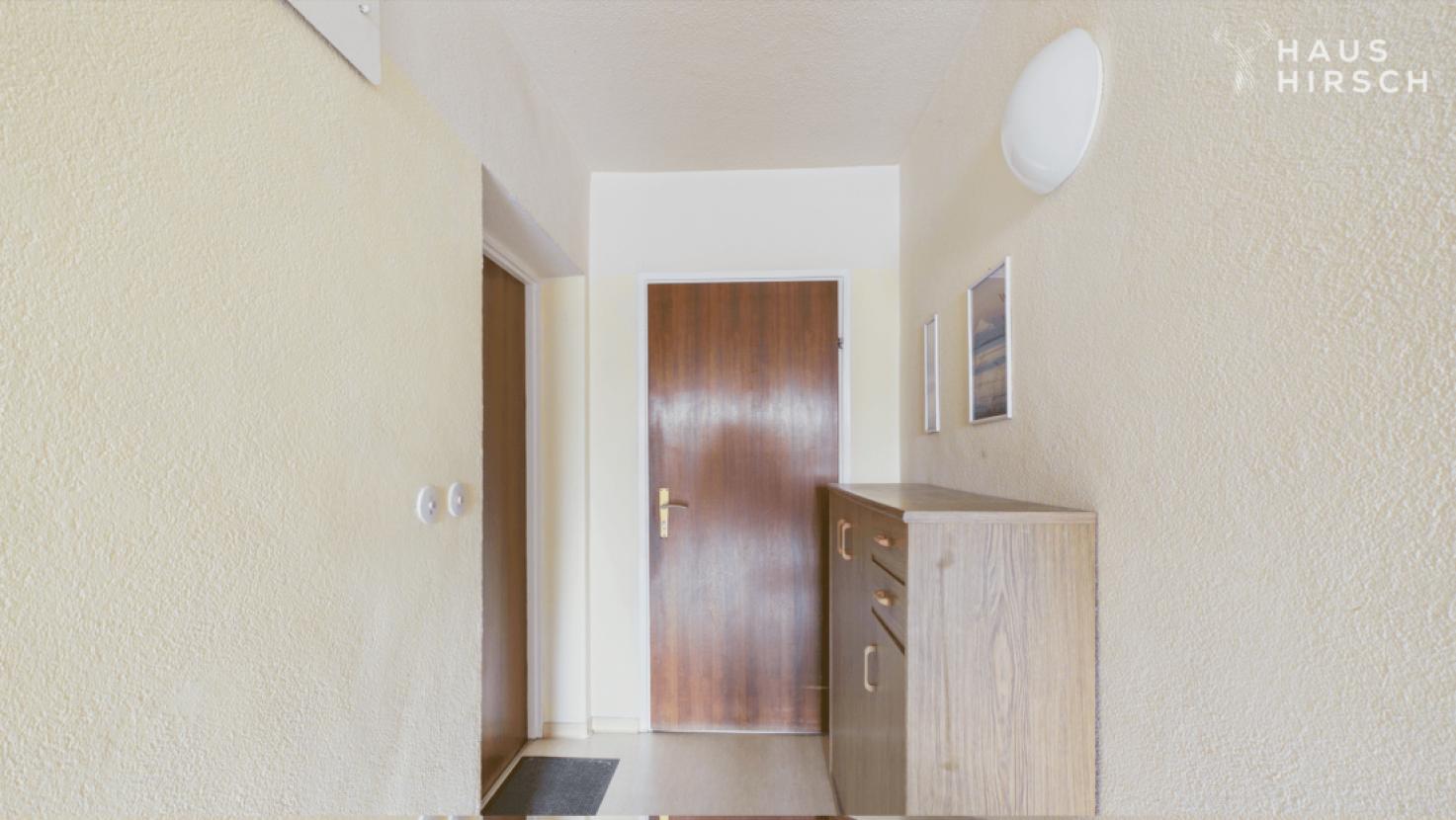 Flur + Abstellraum 1